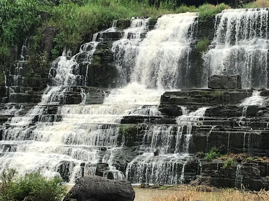 Pongour Falls景点图片