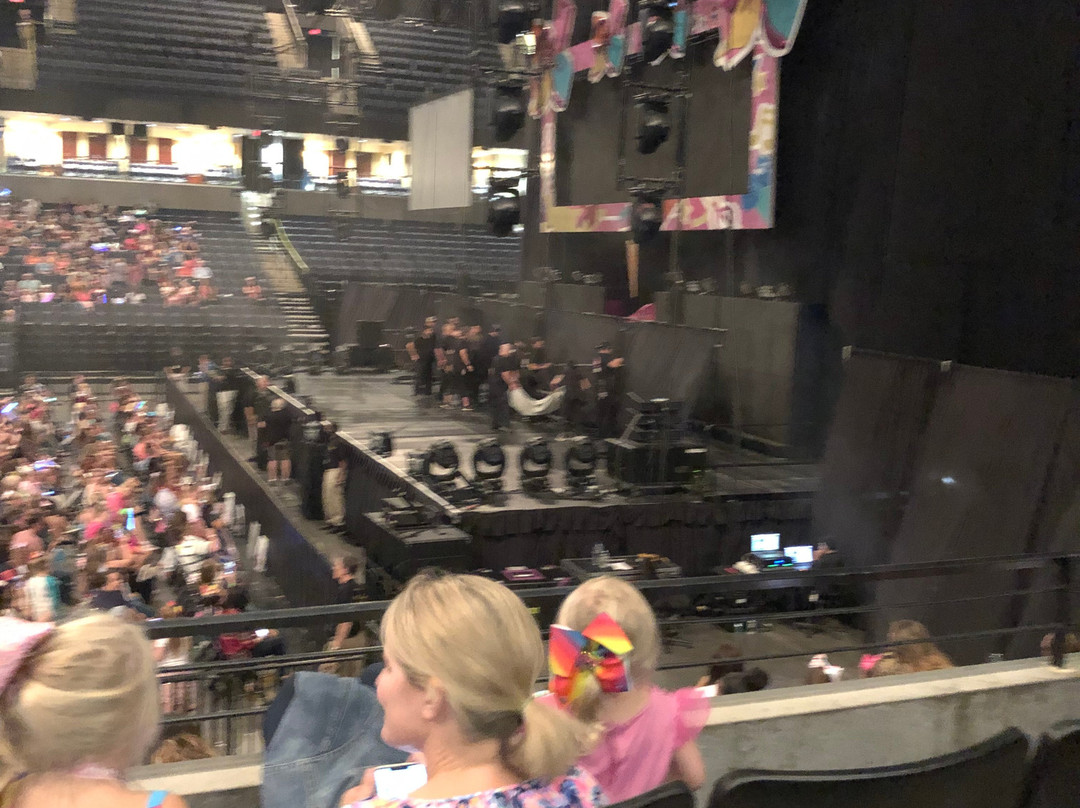 John Paul Jones Arena-夏洛茨维尔必去景点