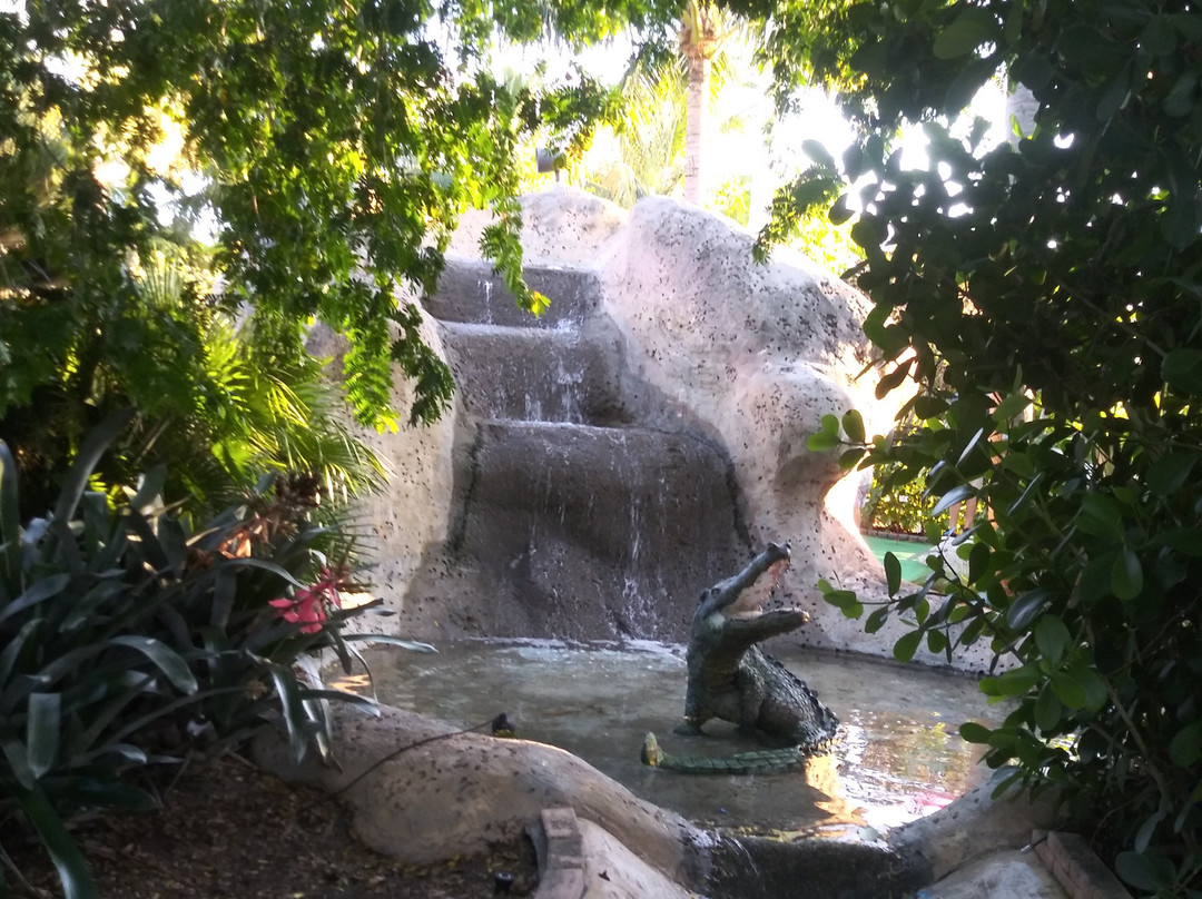 Putt'n Around-德拉海滩必去景点