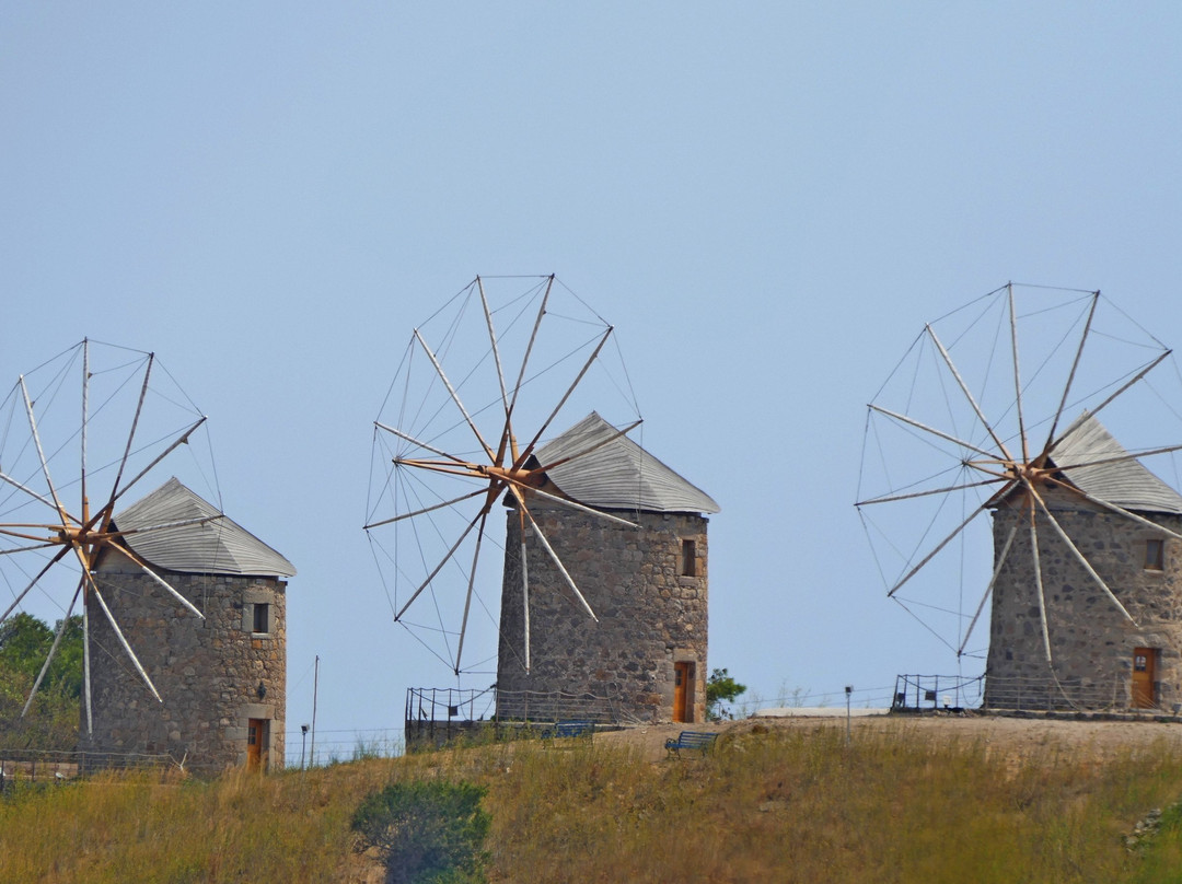 Windmills of Patmos景点图片