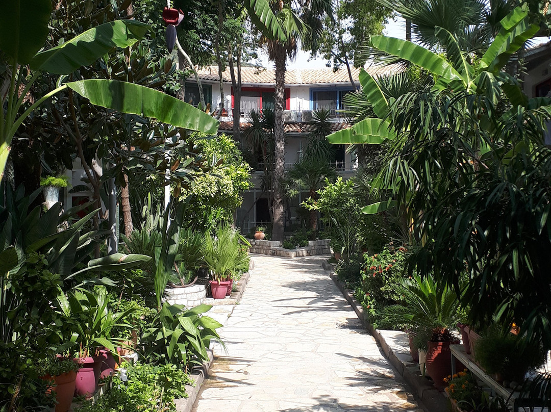 Rouda Bay Beach Hotel主图