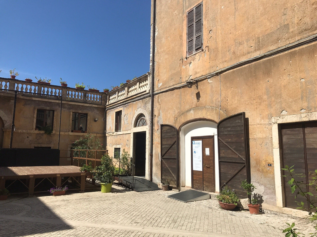 Castello Ducale Orsini-菲亚诺罗马诺必去景点
