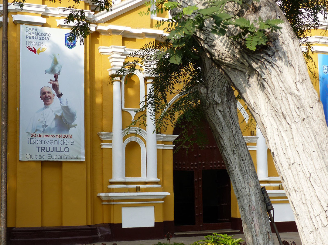 Iglesia Santa Ana-特鲁希略必去景点