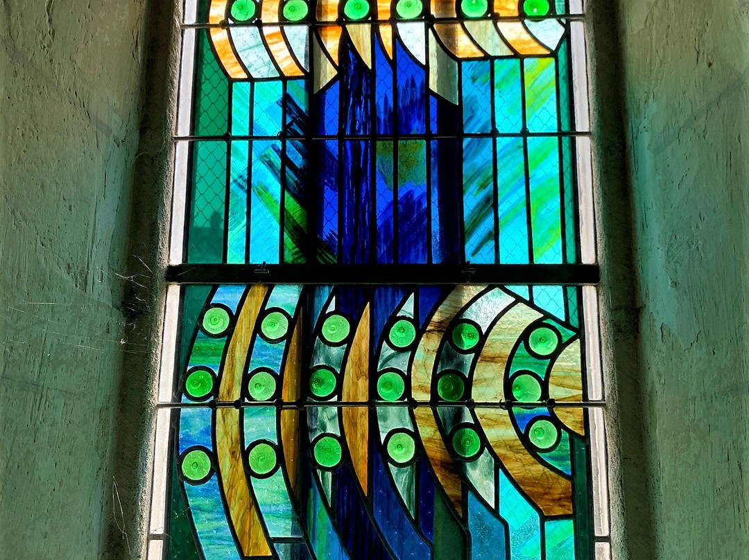 Eglise Saint-Gaudent-Sommieres-du-Clain必去景点