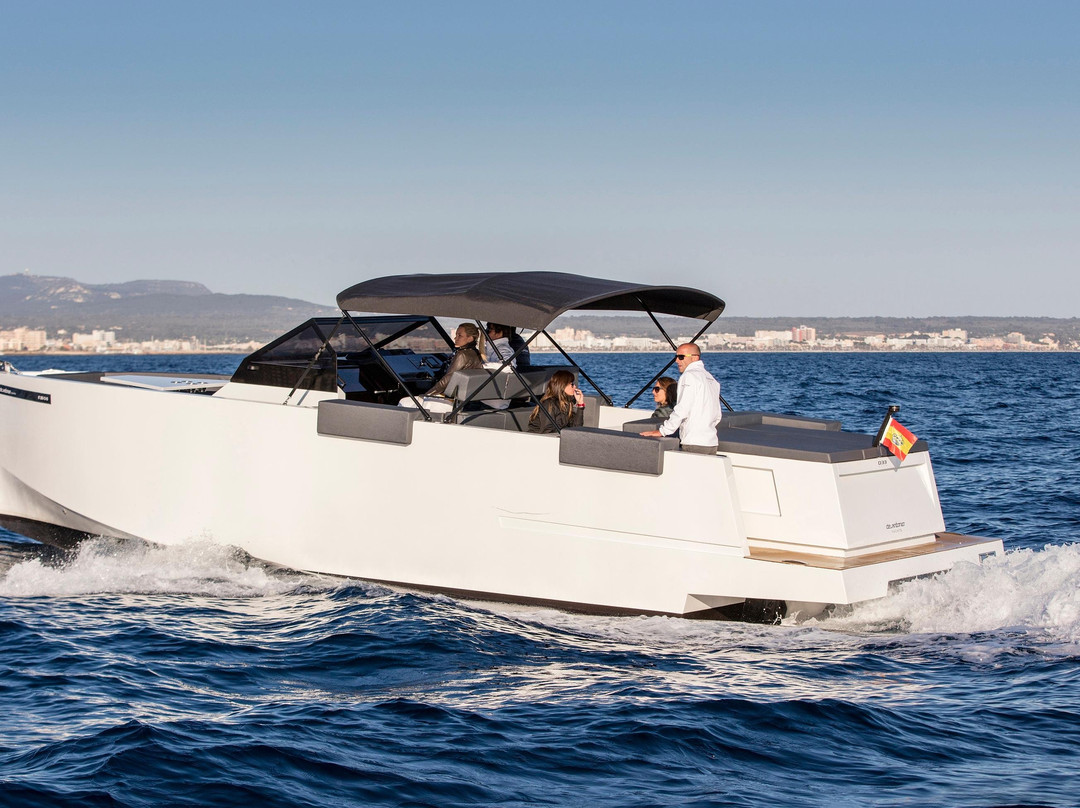 Moana Smart Charter Ibiza-伊维萨必去景点