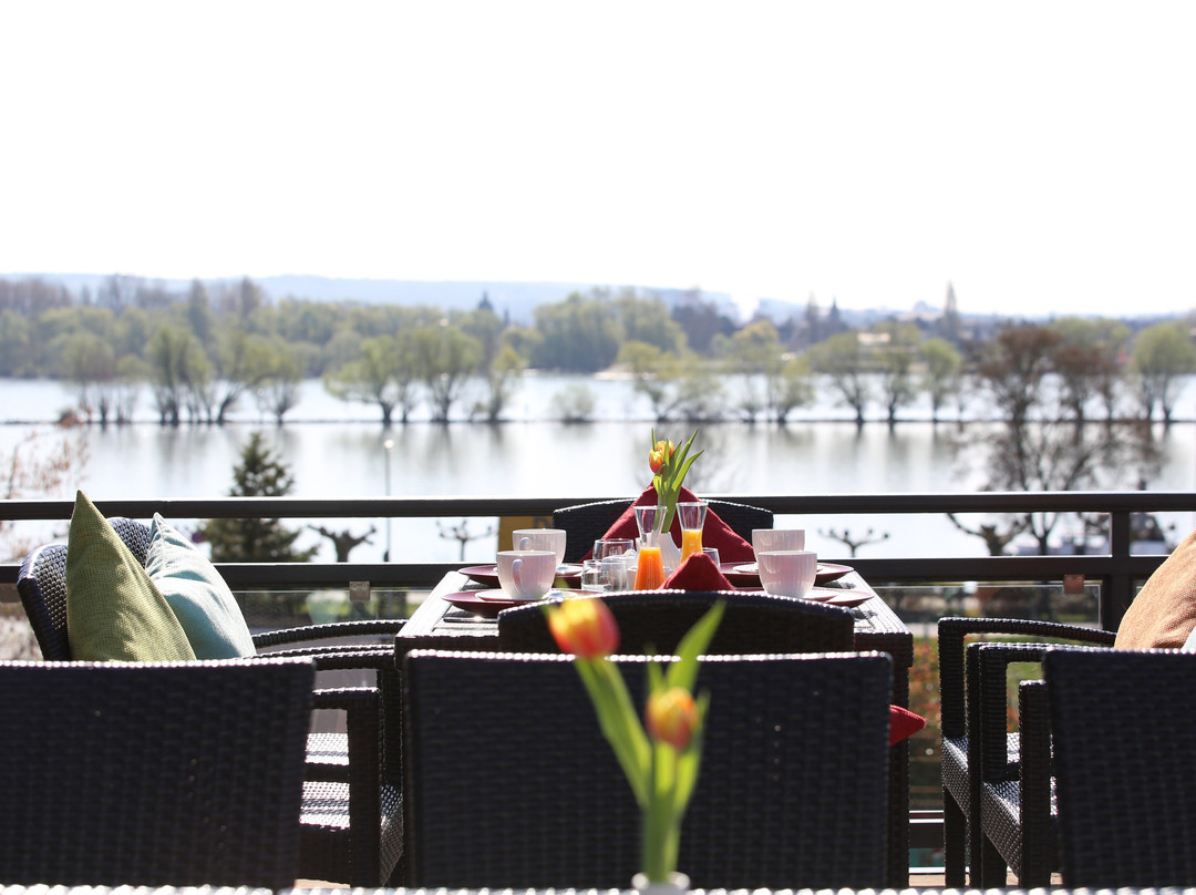 Naegler´s Fine Lounge Hotel主图