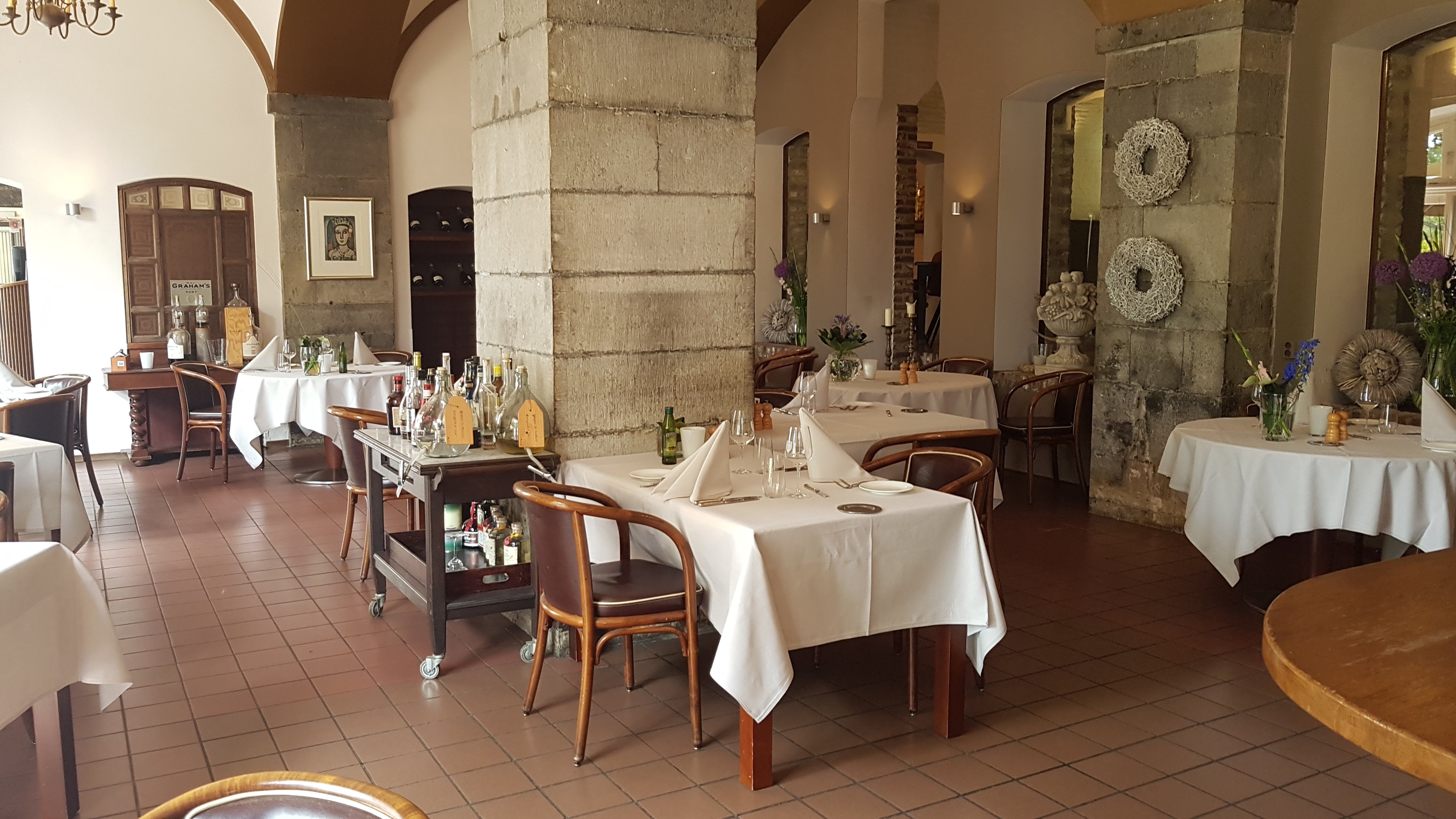 Kasteel Elsloo-餐饮
