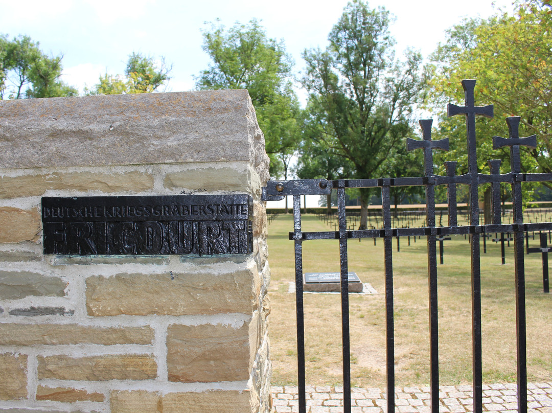 Fricourt British Cemetery景点图片