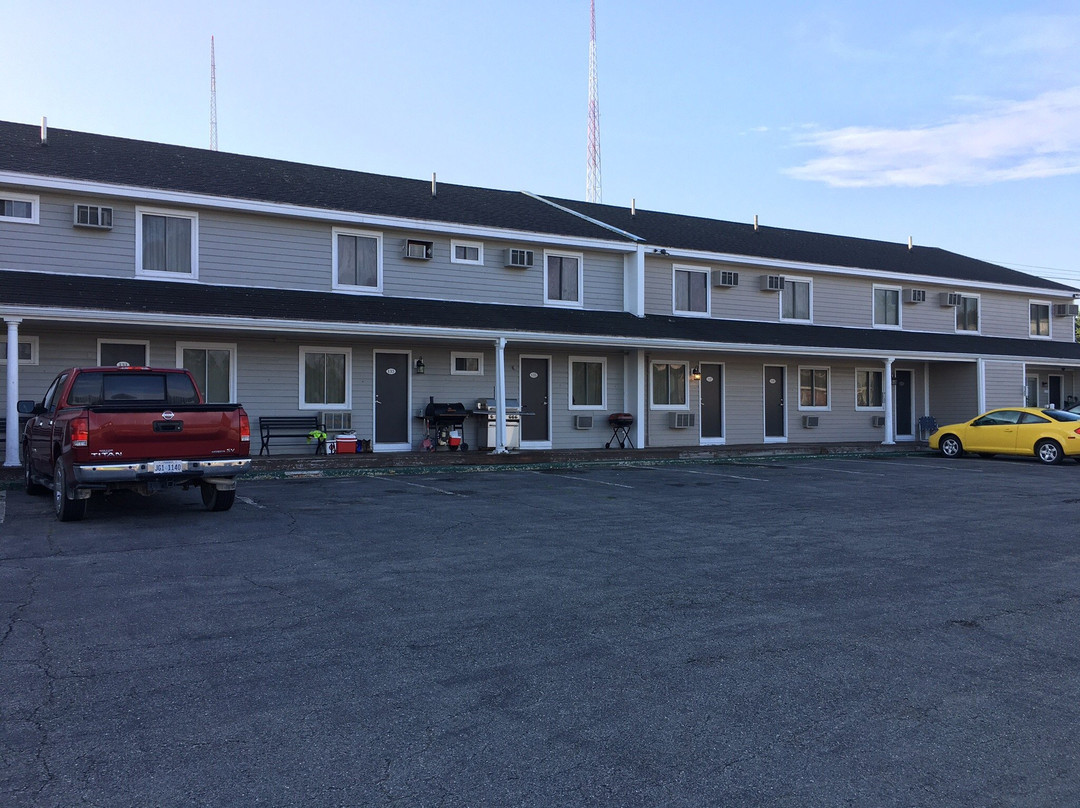 Vacationland Inn & Suites主图