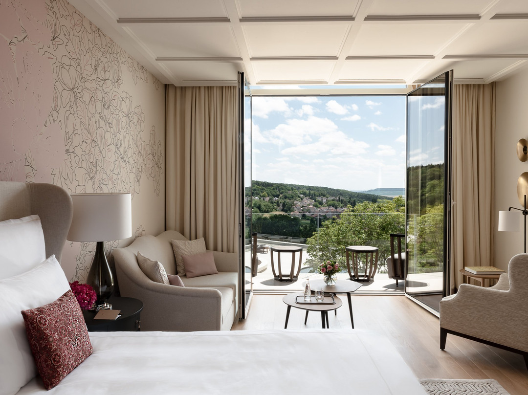 Royal Champagne Hotel & Spa主图
