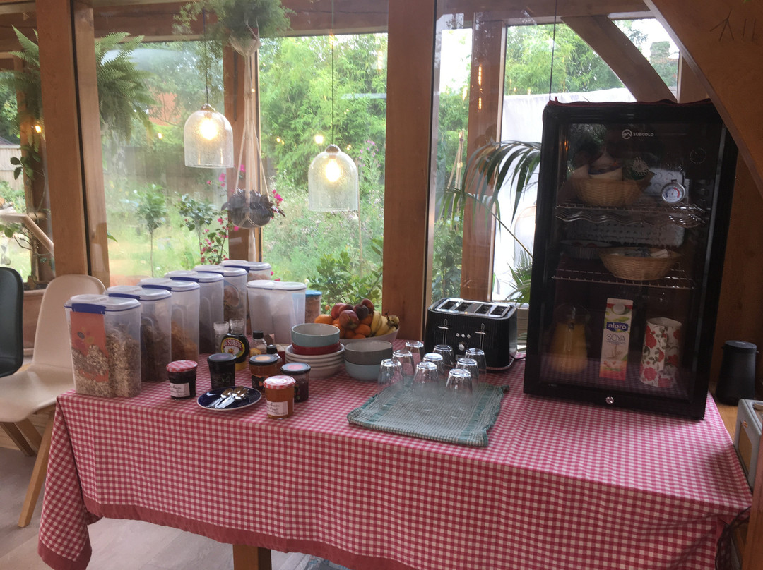 Heathrow Cottages主图