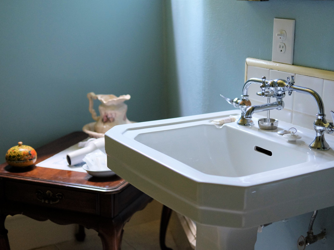 Wedgwood Manor and Glamping Retreat主图