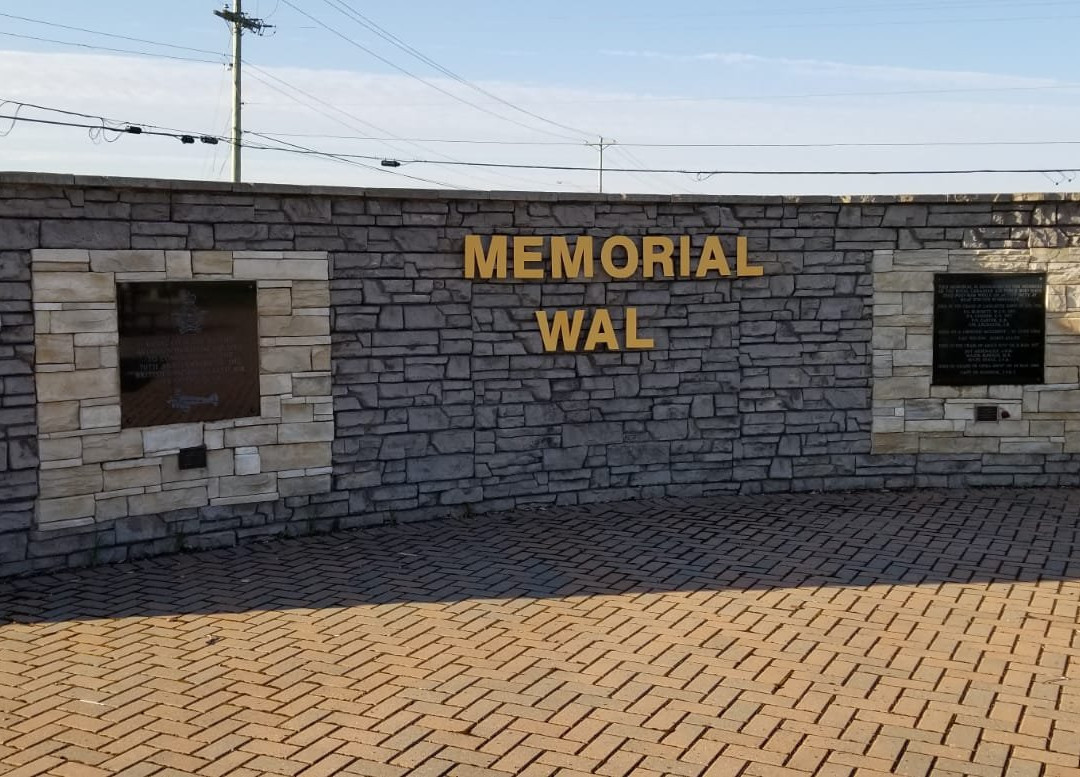 Slemon Park Historical Aircraft Static Display-萨默赛德必去景点