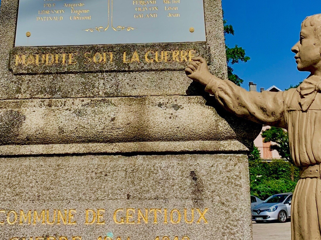 monument aux morts de Gentioux景点图片