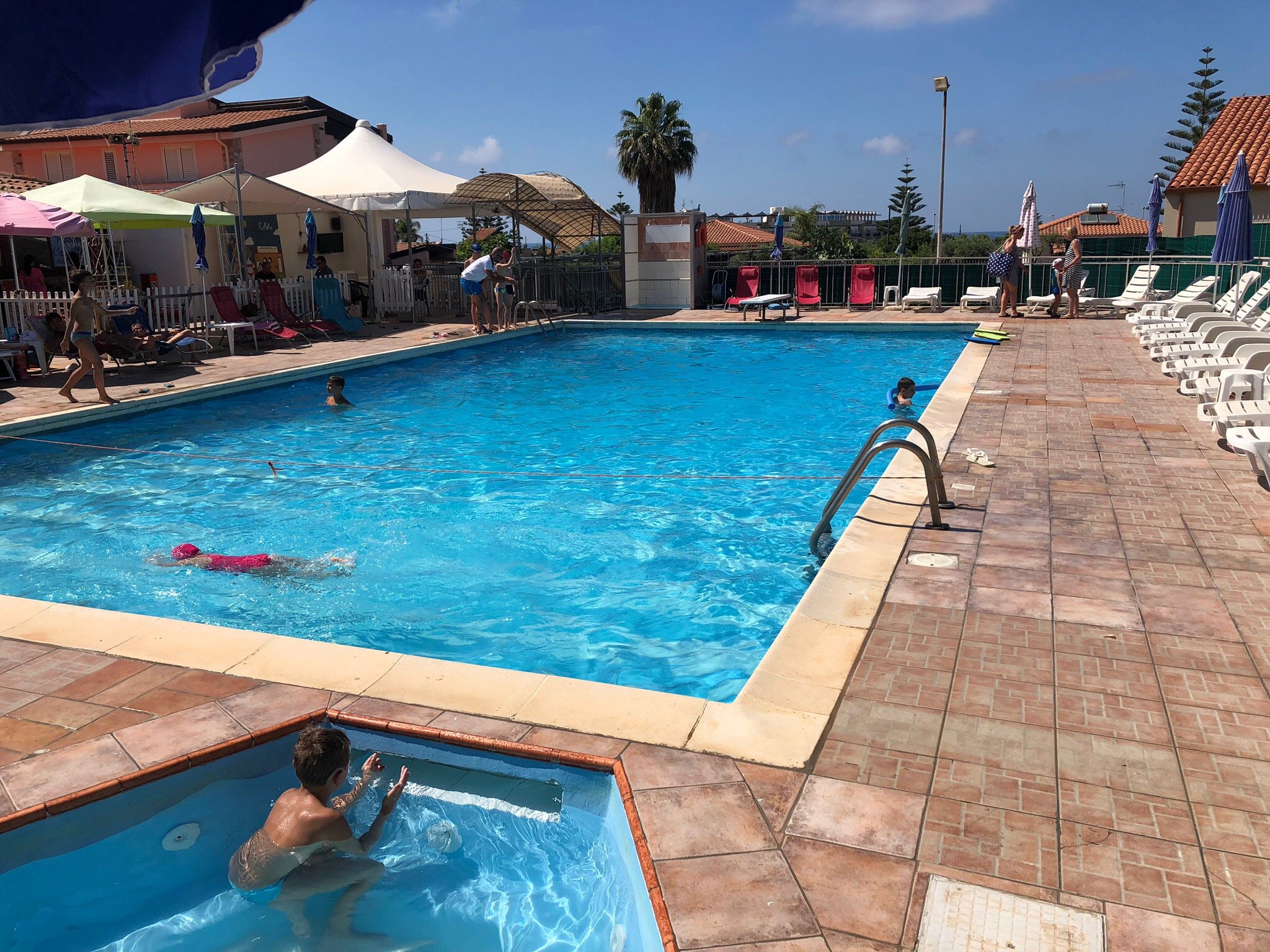 Residence Panarea-官方