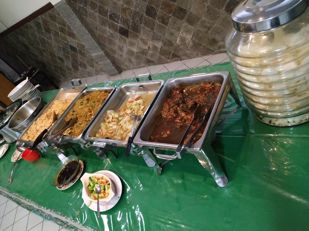 Hotel Lestari near Lippo Plaza Mall Jember主图