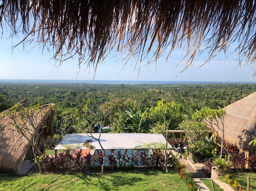 Menjangan Hill主图