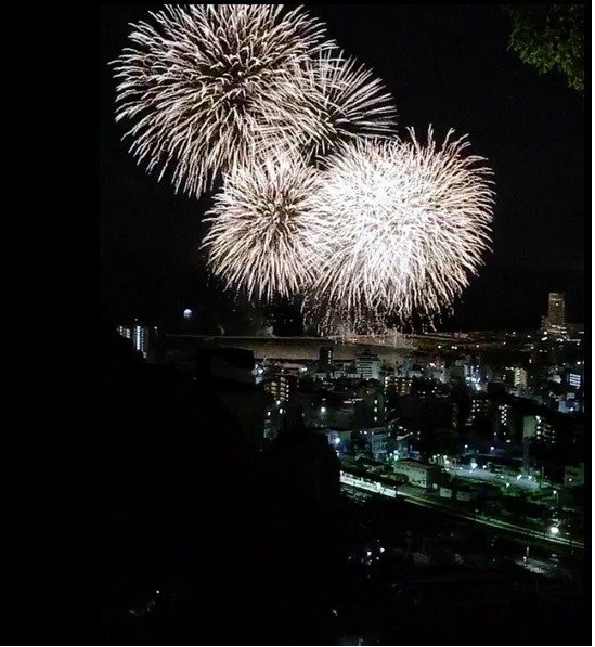 Atami Sea Fireworks景点图片