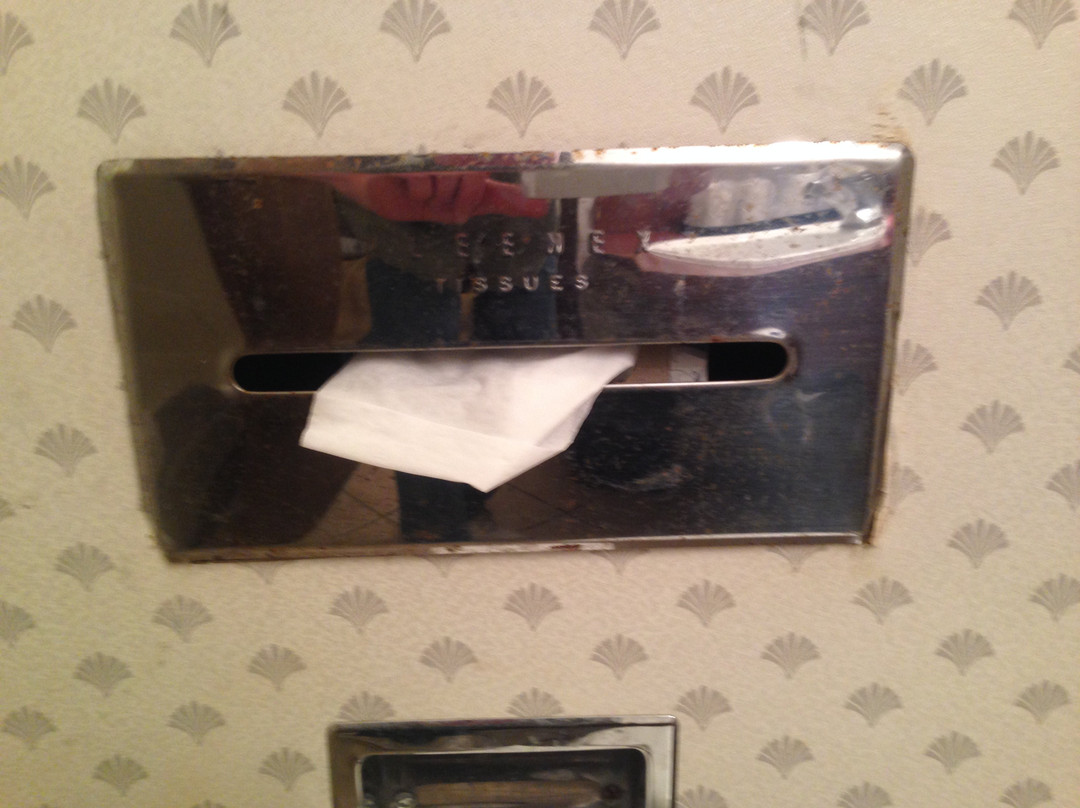 Econo Lodge Inn & Suites Central