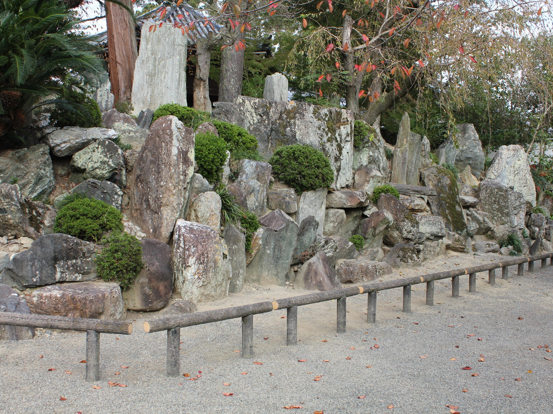 Kokawadera Temple Garden-纪之川市必去景点
