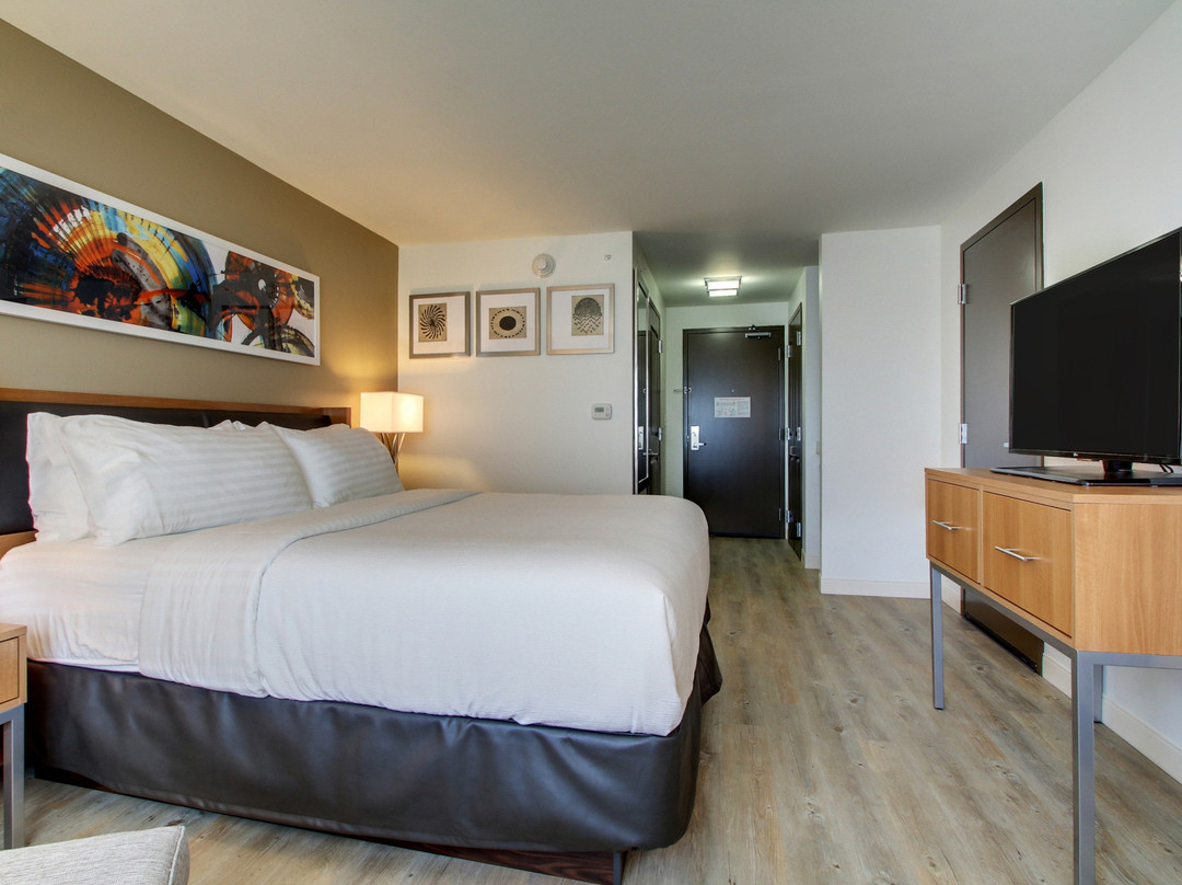 Holiday Inn & Suites Peoria At Grand Prairie By IHG主图