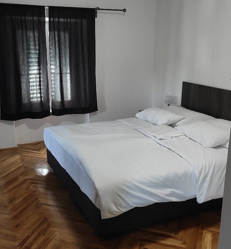 Hotel Villa Laurel主图