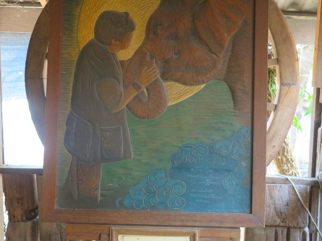 Baan Jang Nak - A Museum of Elephant Wood Carvings景点图片