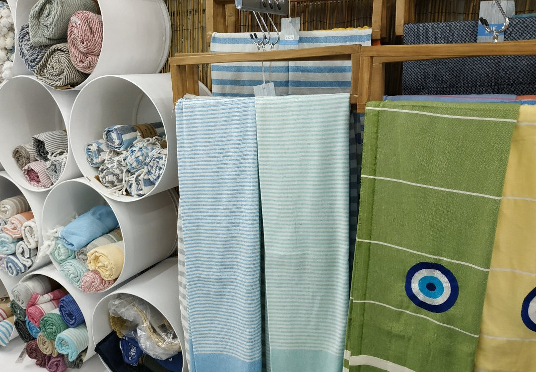 Blue Clothes & Accessories-Gouvia必去景点