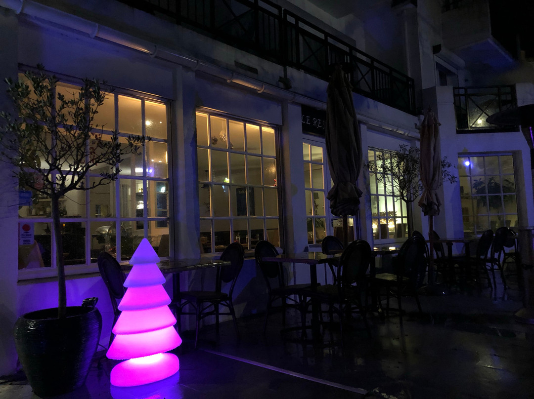 Hôtel La Mascotte主图