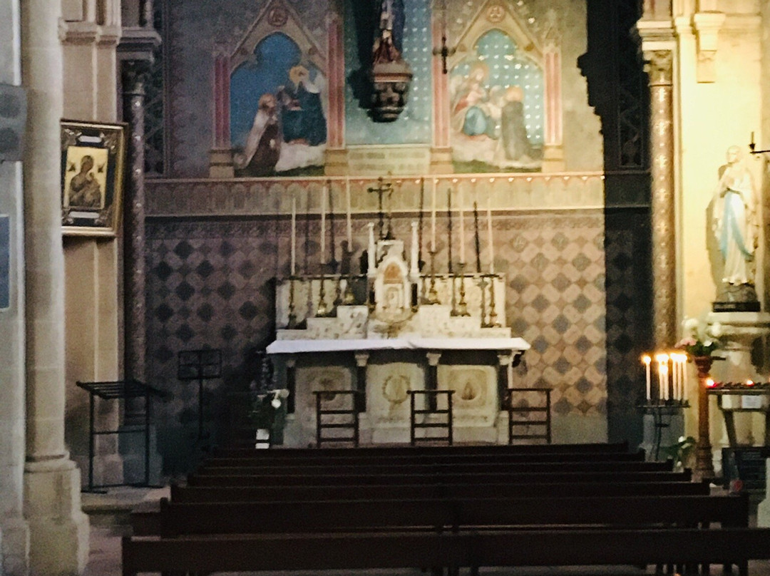 St. Jacques Church景点图片