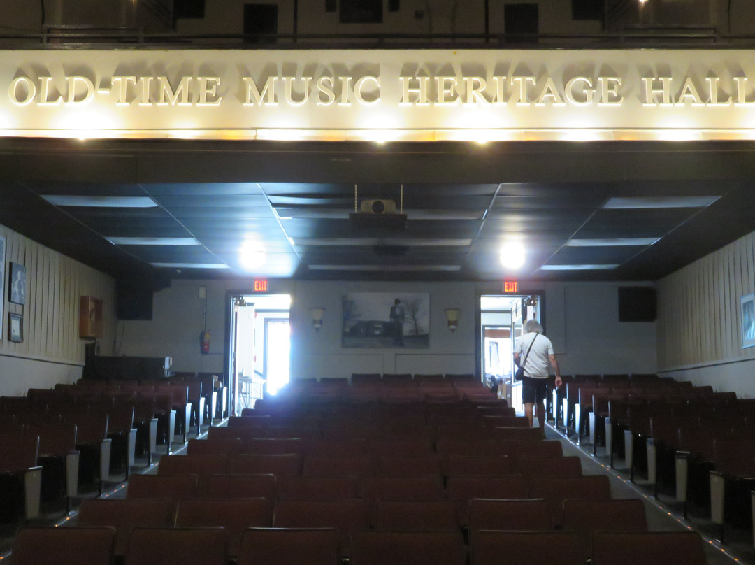 The Historic Earle Theatre景点图片