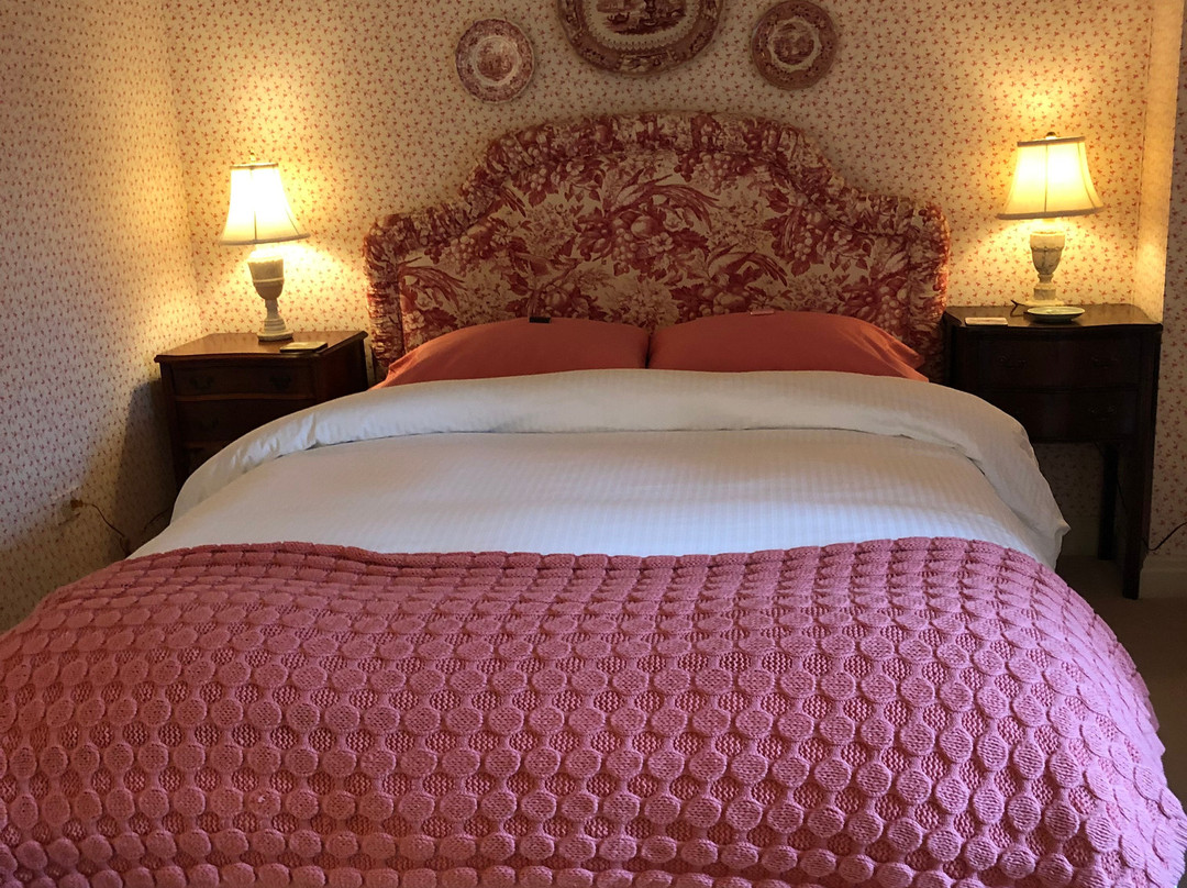 Greencrest Manor主图