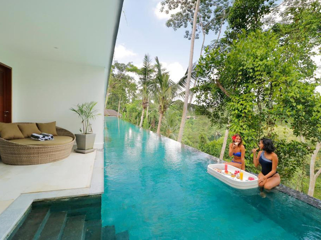The Hidden Paradise Ubud主图