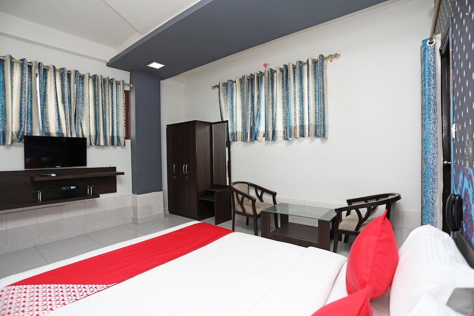 OYO 13493 Hotel Vridhi Inn主图