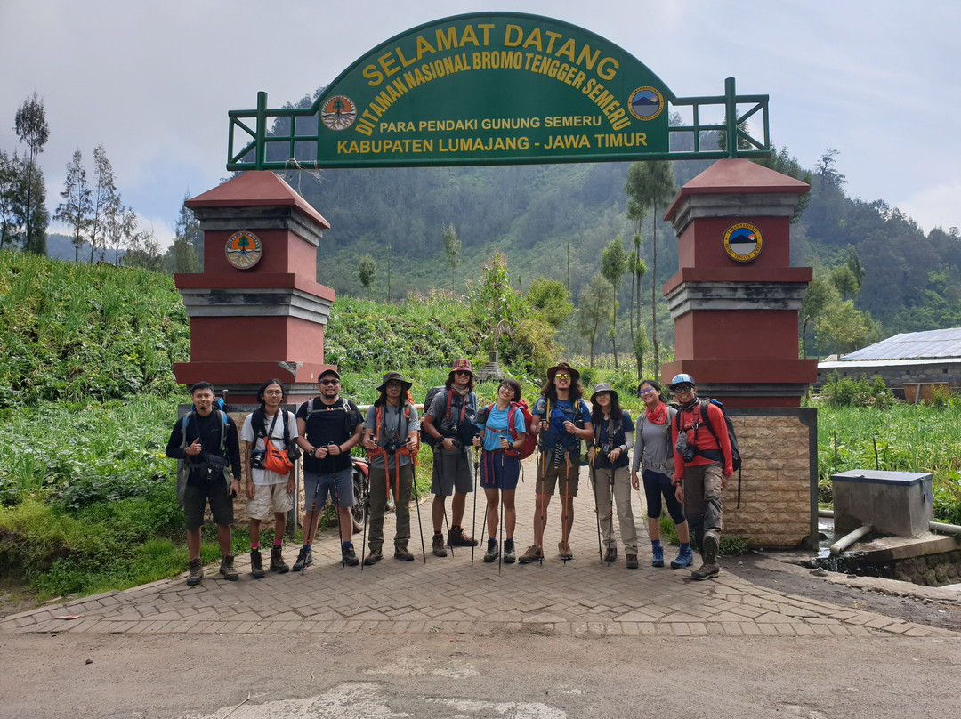 Base Camp Adventure Company-Depok必去景点