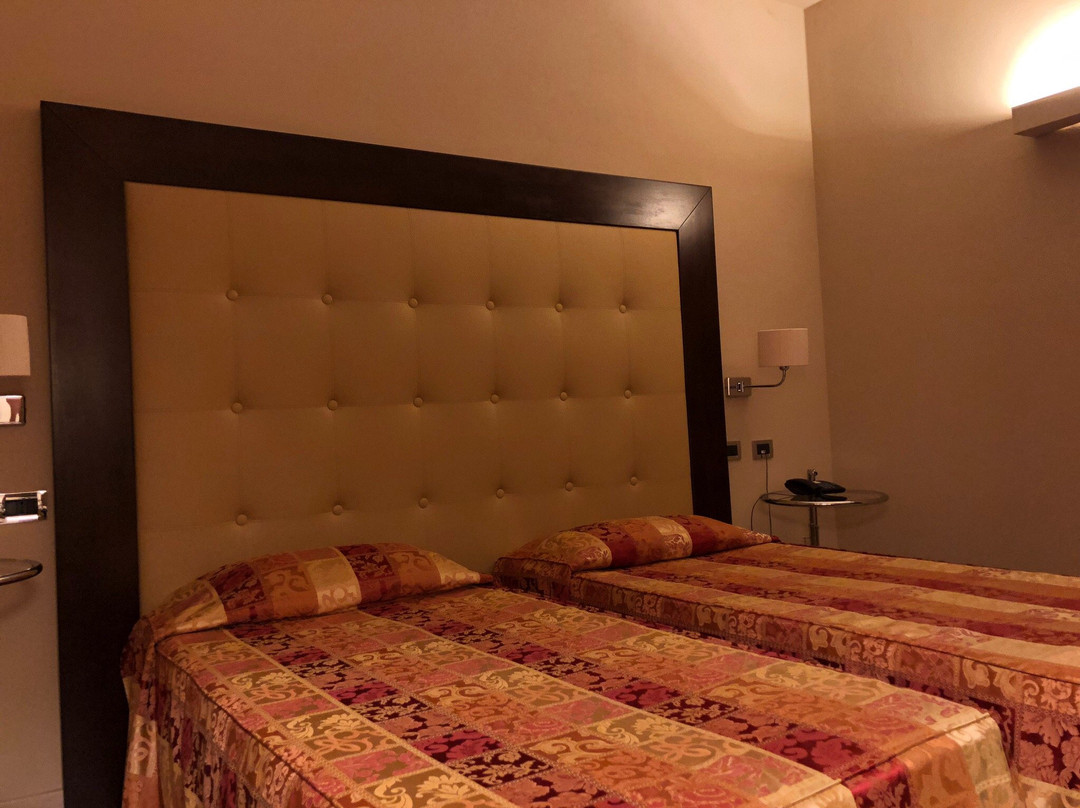 Touring Hotel主图