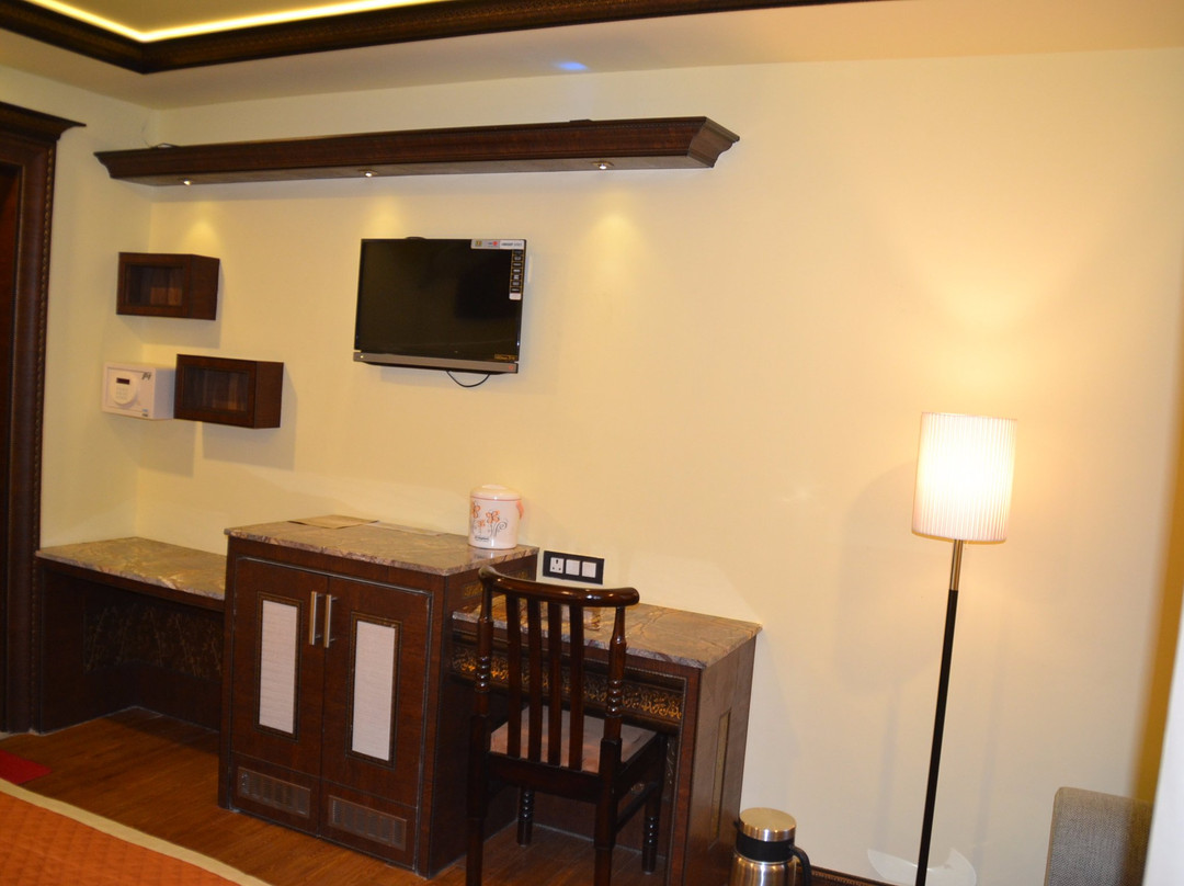 The Surya Hotel主图