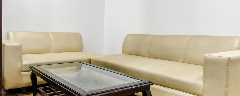 Treebo Trend Red Petal主图