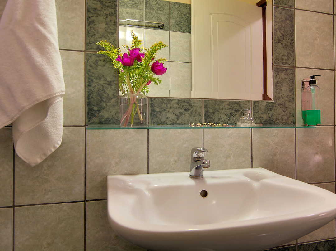 Tsironis Guesthouse主图