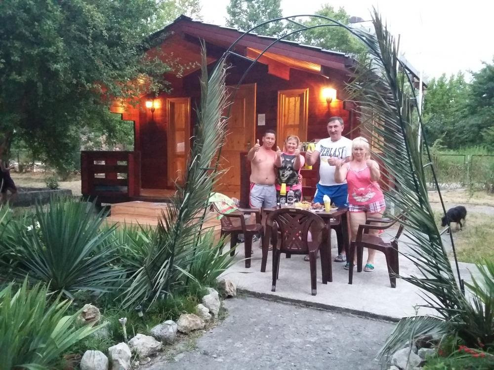 Eco Houses U Morya