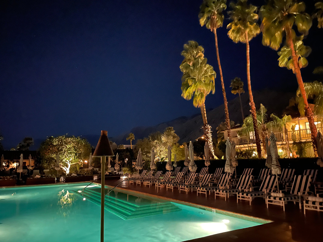 Colony Club Restaurant