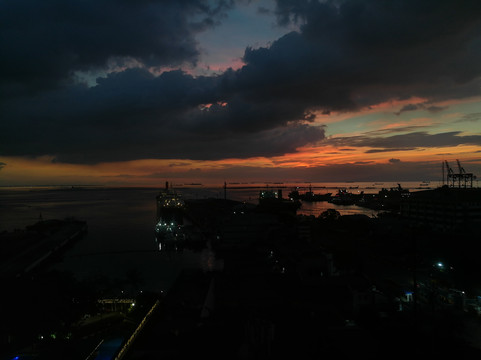 马尼拉酒店主图