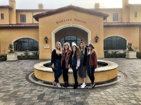 Wine Tours by Phil-Dundee必去景点