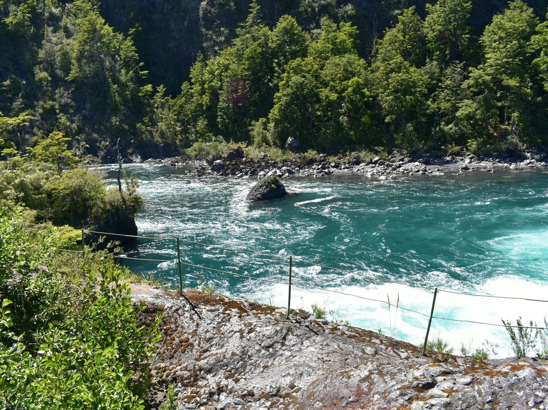 Saltos del Petrohue景点图片