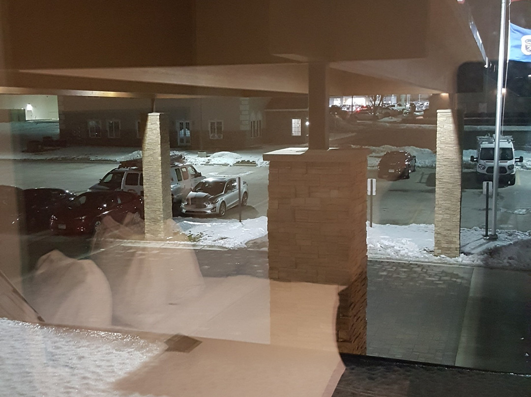 Country Inn & Suites by Radisson, St. Cloud West, MN主图