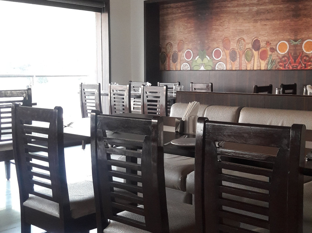 Hotel Sach Regency主图