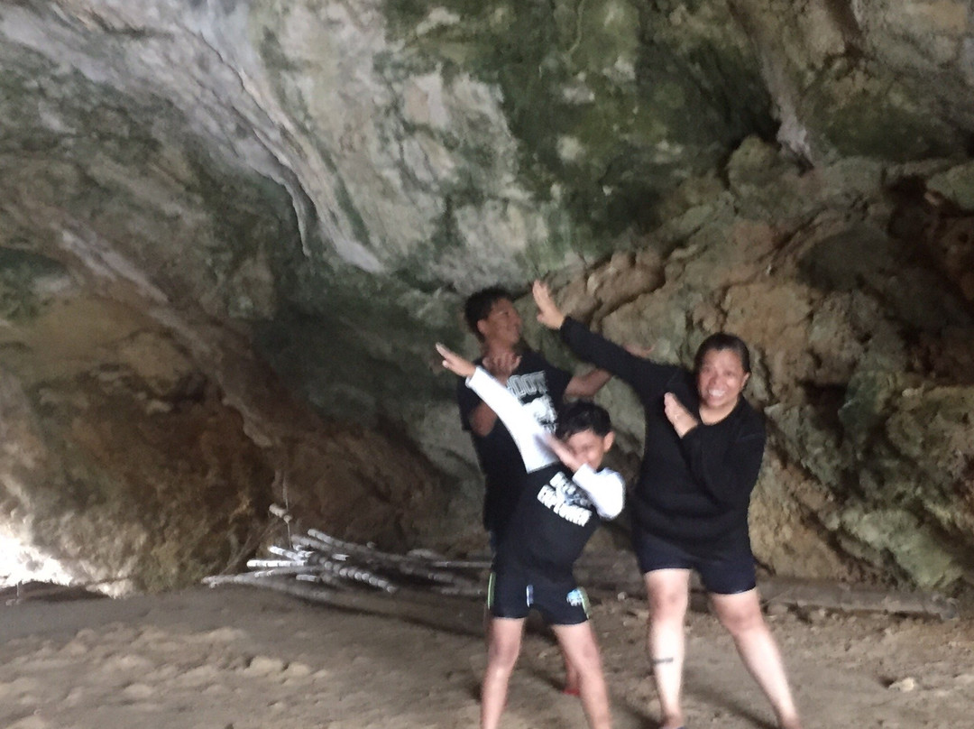 Cuenco Cave-阿拉米诺市必去景点