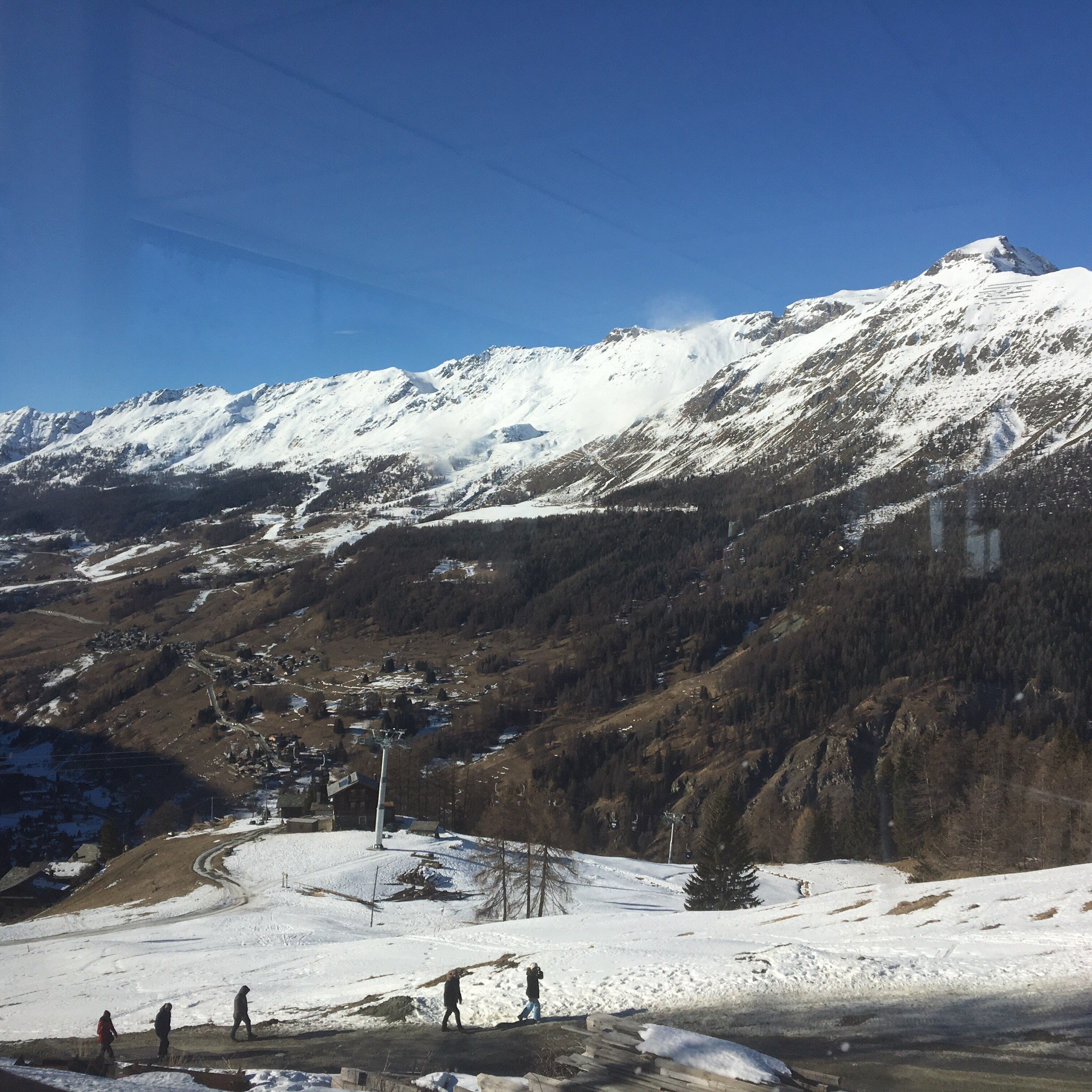 Crest Alpine Lodge & SPA-官方