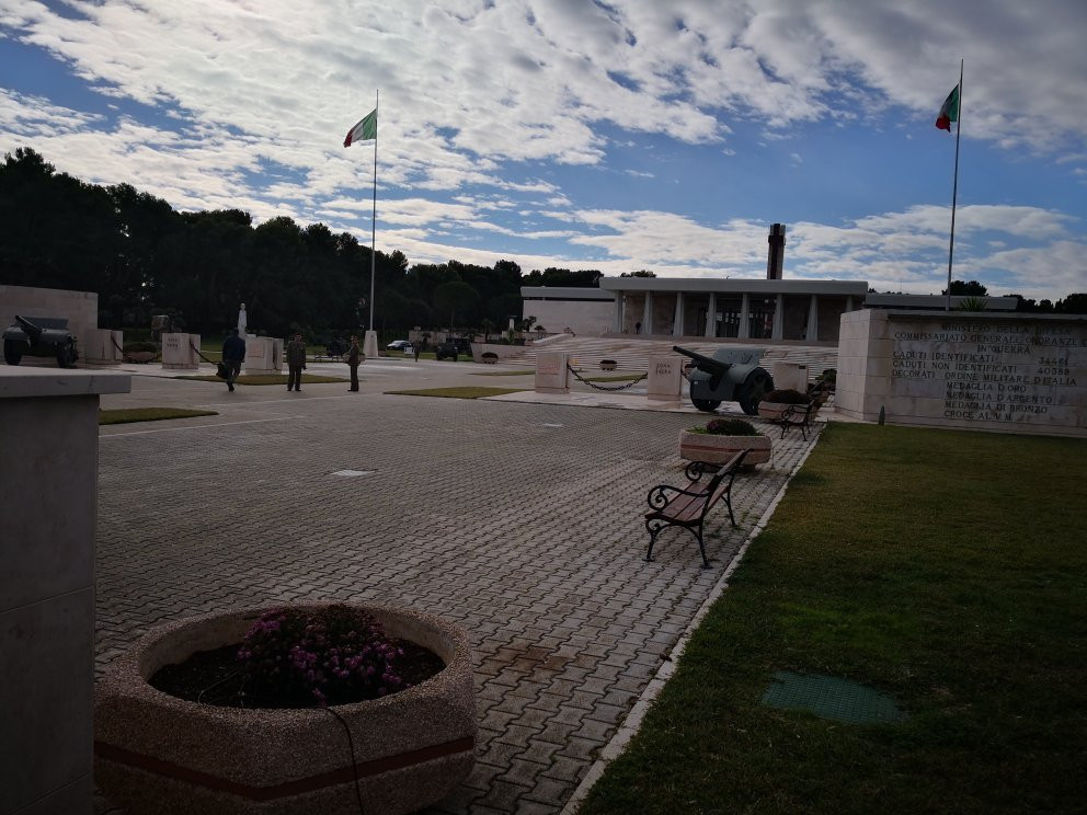 Sacrario Militare dei Caduti d'Oltremare-巴里必去景点