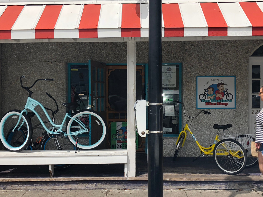 Two Brothers Bike Shop景点图片